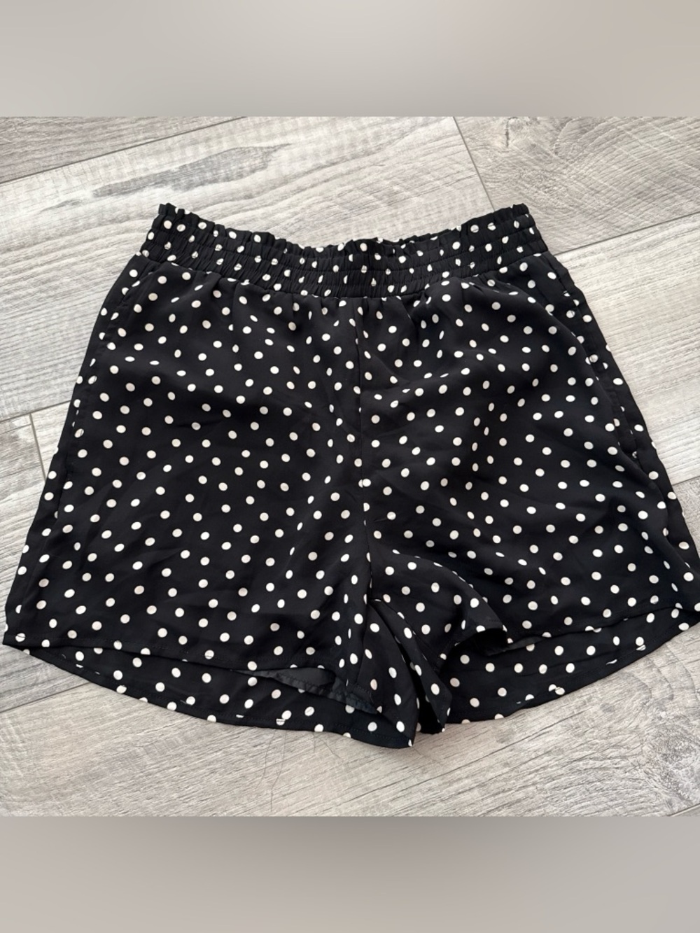 Express Black Polka Dot Women's Shorts